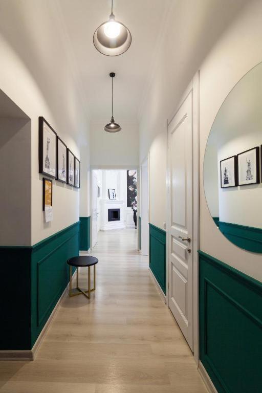 Leogrand Apartments On Lychakivska 3 リヴィウ エクステリア 写真